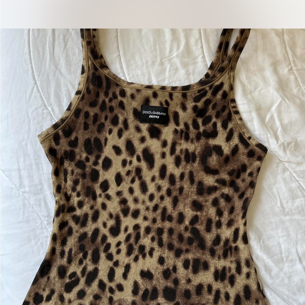 Dolce & Gabbana X skims leopard tank